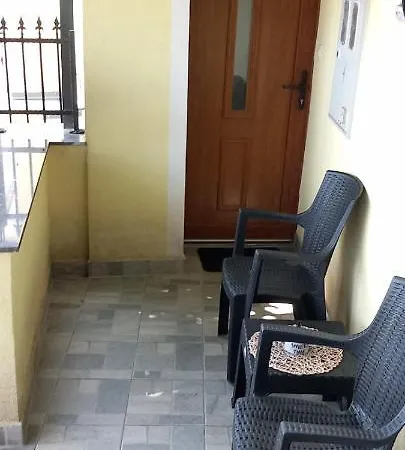 Veronica Rooms, Апартаменты *