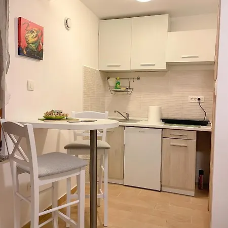 Veronica Rooms, Апартаменты