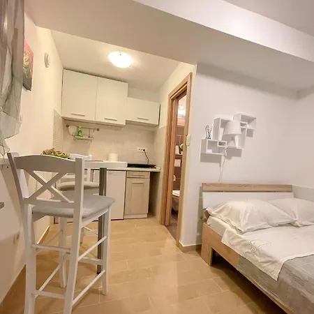 Apartment Veronica Rooms,